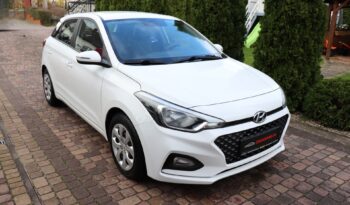 HYUNDAI i20  | 2020 | 84 KM | 1248cm3 | Biały full