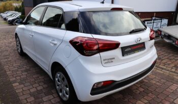 HYUNDAI i20  | 2020 | 84 KM | 1248cm3 | Biały full