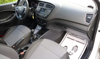 HYUNDAI i20  | 2020 | 84 KM | 1248cm3 | Biały full