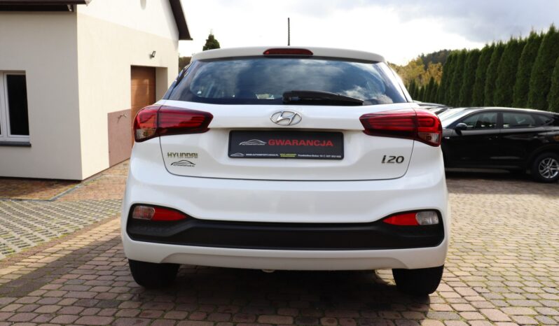 HYUNDAI i20  | 2020 | 84 KM | 1248cm3 | Biały full