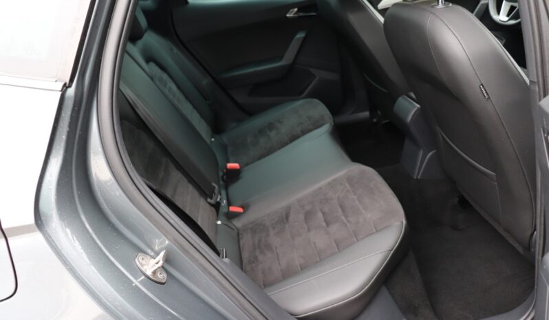 SEAT Arona  | 2018 | 115 KM | 999cm3 | Szary full