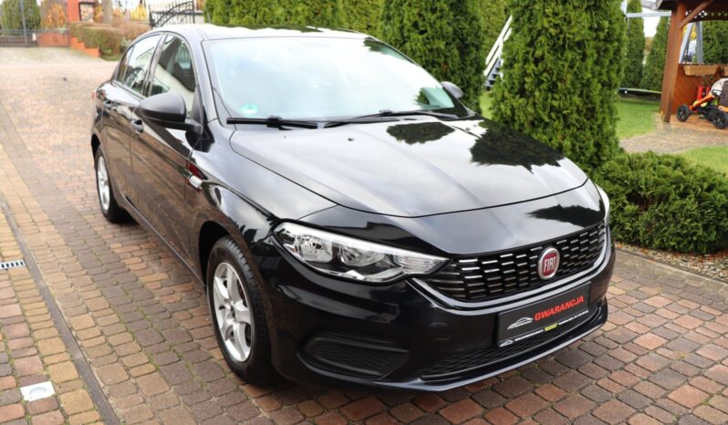 FIAT Tipo  | 2016 | 95 KM | 1368cm3 | Czarny full