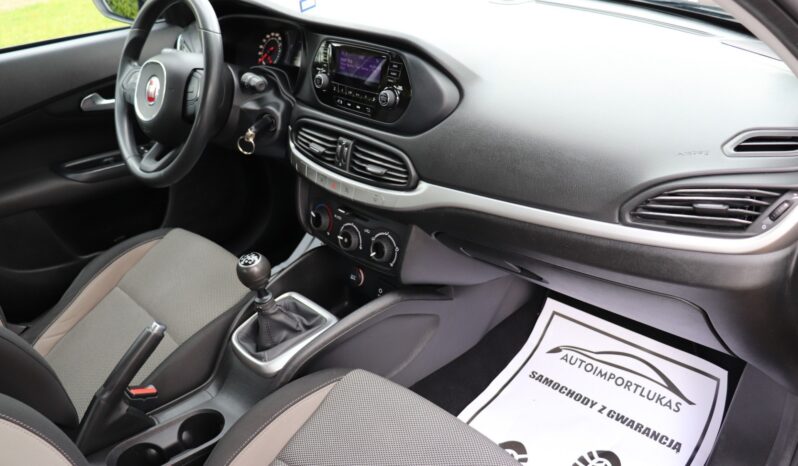 FIAT Tipo  | 2016 | 95 KM | 1368cm3 | Czarny full