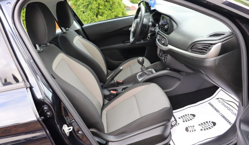 FIAT Tipo  | 2016 | 95 KM | 1368cm3 | Czarny full