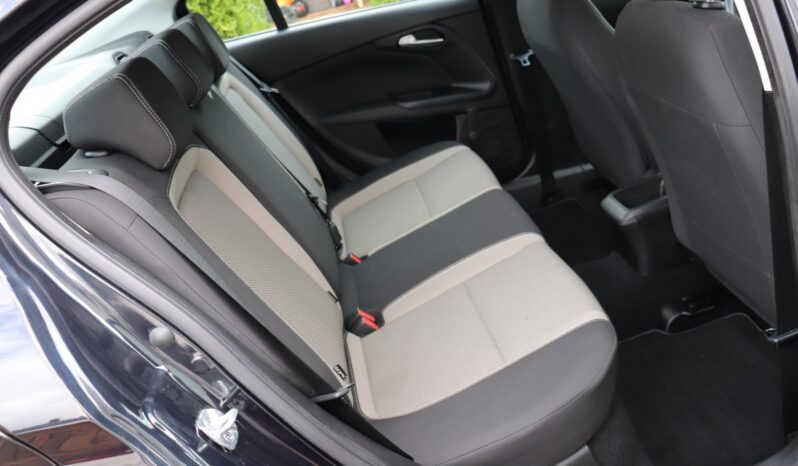 FIAT Tipo  | 2016 | 95 KM | 1368cm3 | Czarny full