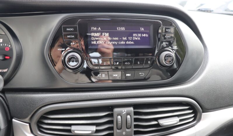 FIAT Tipo  | 2016 | 95 KM | 1368cm3 | Czarny full