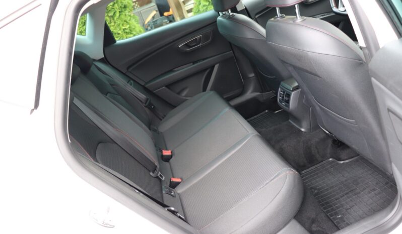 SEAT Leon  | 2016 | 150 KM | 1395cm3 | Biały full
