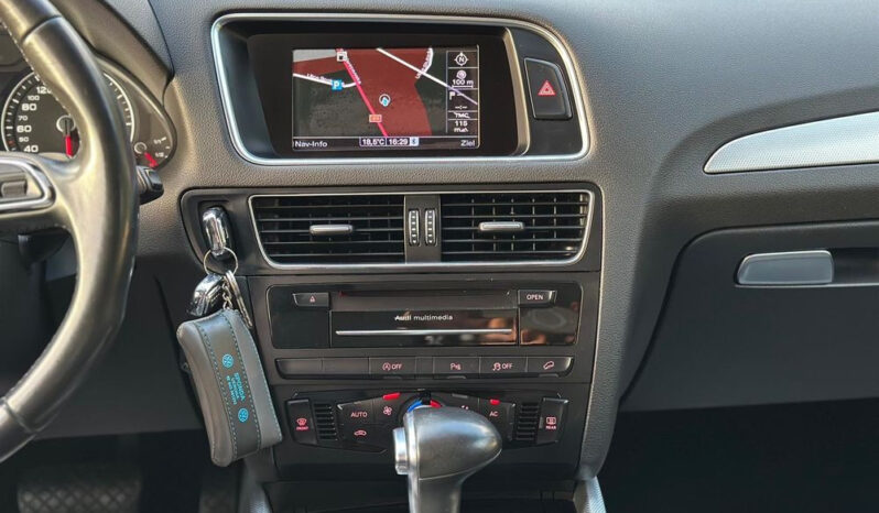 AUDI Q5  | 4×4 (stały) | Automatyczna | 177 KM | Czarny full