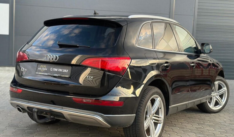 AUDI Q5  | 4×4 (stały) | Automatyczna | 177 KM | Czarny full