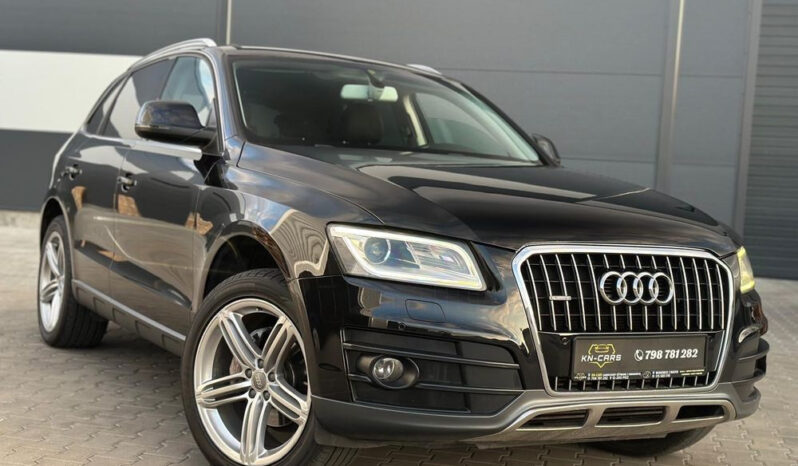 AUDI Q5  | 4×4 (stały) | Automatyczna | 177 KM | Czarny full