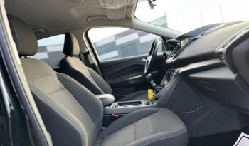 FORD Kuga  | 4×4 (doł. automatycznie) | Manualna | 150 KM | Czarny full