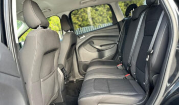 FORD Kuga  | 4×4 (doł. automatycznie) | Manualna | 150 KM | Czarny full