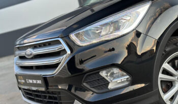 FORD Kuga  | 4×4 (doł. automatycznie) | Manualna | 150 KM | Czarny full