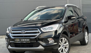 FORD Kuga  | 4×4 (doł. automatycznie) | Manualna | 150 KM | Czarny full