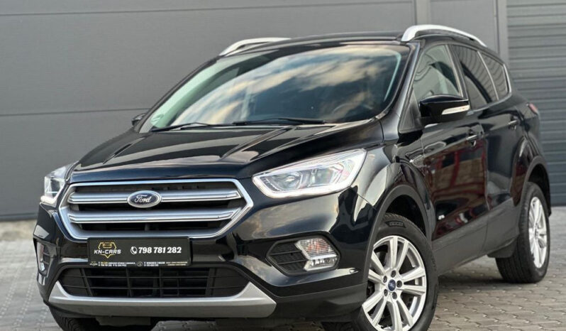 FORD Kuga  | 4×4 (doł. automatycznie) | Manualna | 150 KM | Czarny full