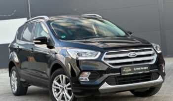 FORD Kuga  | 4×4 (doł. automatycznie) | Manualna | 150 KM | Czarny full