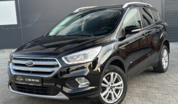 FORD Kuga  | 4×4 (doł. automatycznie) | Manualna | 150 KM | Czarny full
