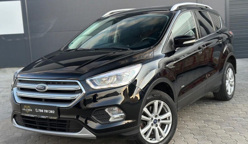 FORD Kuga  | 4×4 (doł. automatycznie) | Manualna | 150 KM | Czarny full