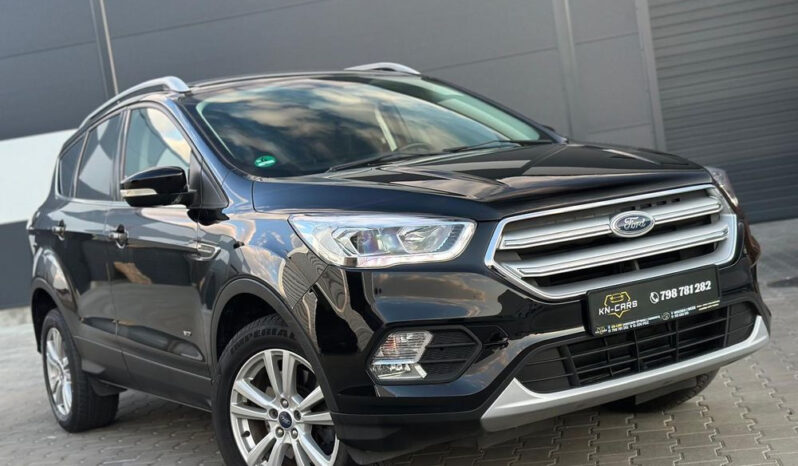 FORD Kuga  | 4×4 (doł. automatycznie) | Manualna | 150 KM | Czarny full