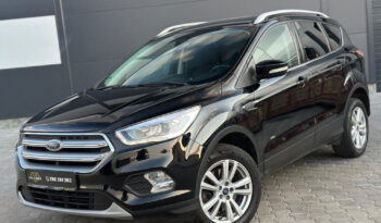 FORD Kuga  | 4×4 (doł. automatycznie) | Manualna | 150 KM | Czarny full