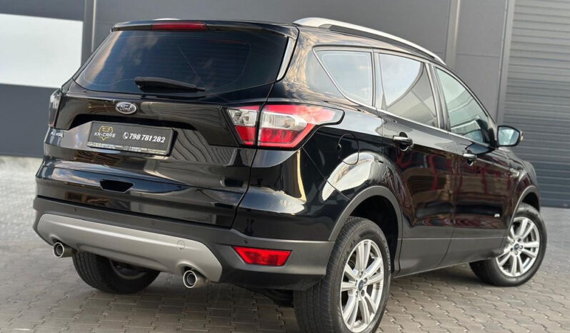 FORD Kuga  | 4×4 (doł. automatycznie) | Manualna | 150 KM | Czarny full