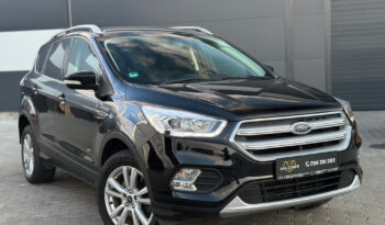 FORD Kuga  | 4×4 (doł. automatycznie) | Manualna | 150 KM | Czarny full