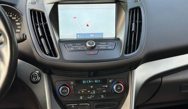 FORD Kuga  | 4×4 (doł. automatycznie) | Manualna | 150 KM | Czarny full