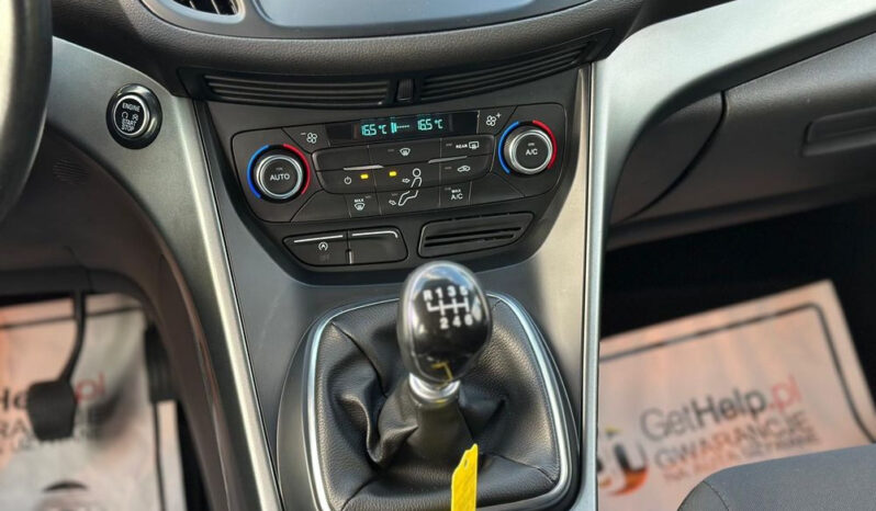 FORD Kuga  | 4×4 (doł. automatycznie) | Manualna | 150 KM | Czarny full