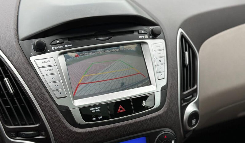 HYUNDAI ix35  | 4×4 (doł. automatycznie) | Automatyczna | 184 KM | Brązowy full