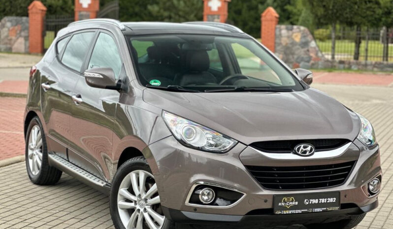 HYUNDAI ix35  | 4×4 (doł. automatycznie) | Automatyczna | 184 KM | Brązowy full