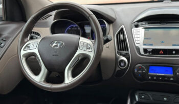 HYUNDAI ix35  | 4×4 (doł. automatycznie) | Automatyczna | 184 KM | Brązowy full