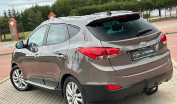 HYUNDAI ix35  | 4×4 (doł. automatycznie) | Automatyczna | 184 KM | Brązowy full