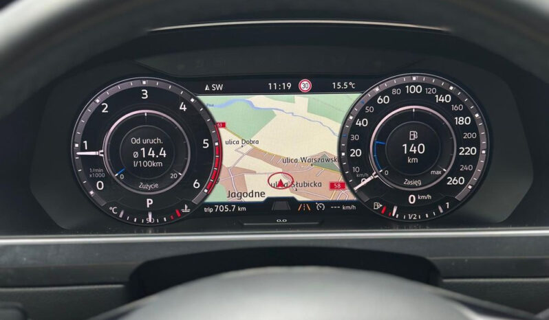 VOLKSWAGEN Tiguan  | 4×4 (stały) | Automatyczna | 150 KM | Czarny full