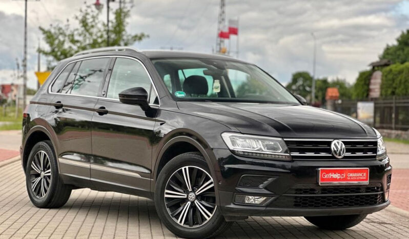 VOLKSWAGEN Tiguan  | 4×4 (stały) | Automatyczna | 150 KM | Czarny full