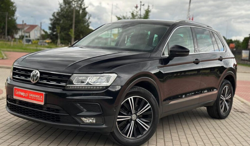 VOLKSWAGEN Tiguan  | 4×4 (stały) | Automatyczna | 150 KM | Czarny full