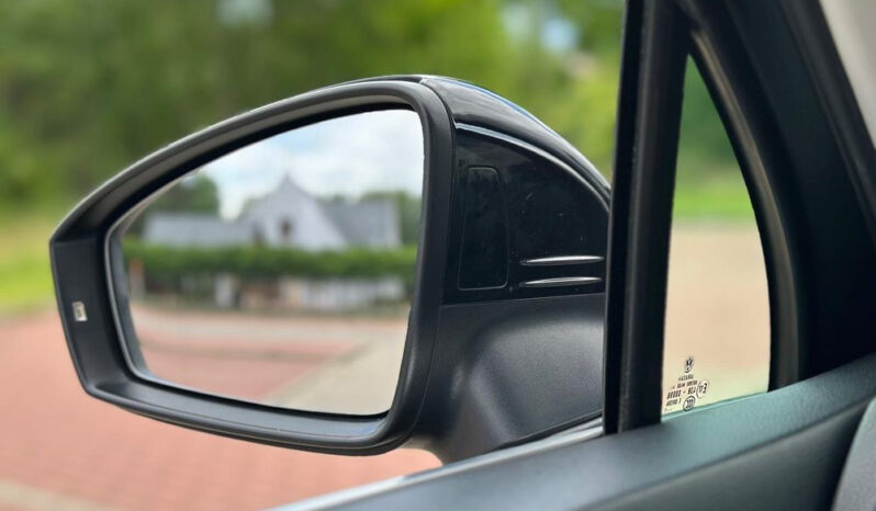 VOLKSWAGEN Tiguan  | 4×4 (stały) | Automatyczna | 150 KM | Czarny full