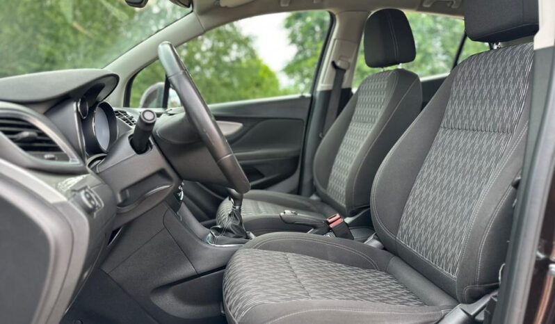 OPEL Mokka  | FWD (przód) | Manualna | 140 KM | Brązowy full