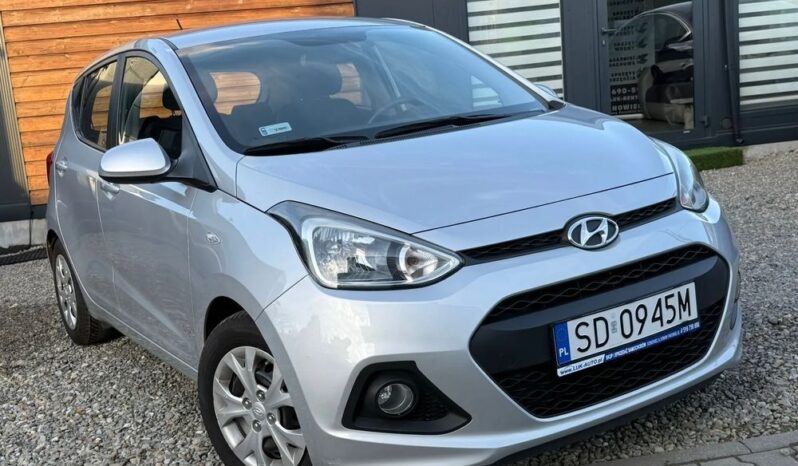 HYUNDAI i10  | FWD (przód) | Manualna | 87 KM | Srebrny full