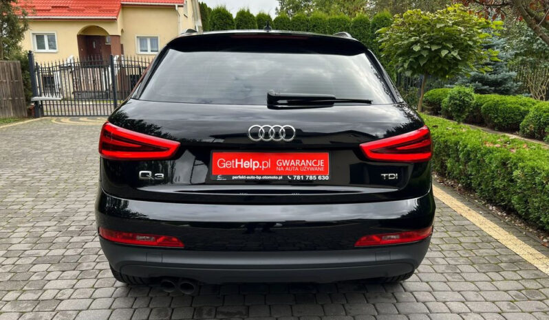 AUDI Q3  | FWD (przód) | Manualna | 140 KM | Czarny full