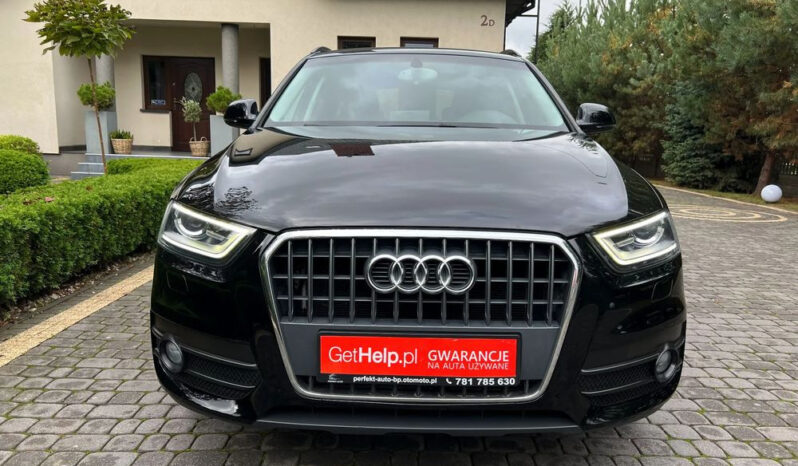 AUDI Q3  | FWD (przód) | Manualna | 140 KM | Czarny full
