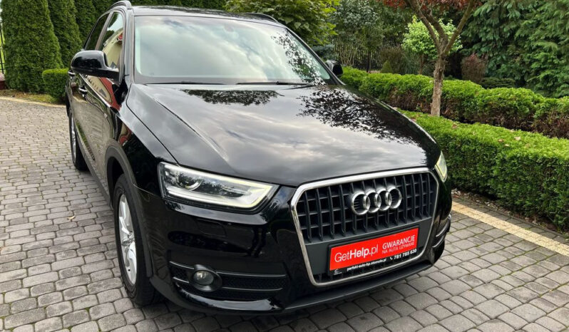 AUDI Q3  | FWD (przód) | Manualna | 140 KM | Czarny full