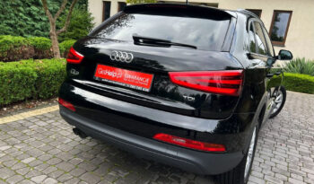AUDI Q3  | FWD (przód) | Manualna | 140 KM | Czarny full
