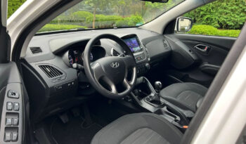 HYUNDAI ix35  | FWD (przód) | Manualna | 135 KM | Biały full