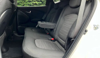 HYUNDAI ix35  | FWD (przód) | Manualna | 135 KM | Biały full