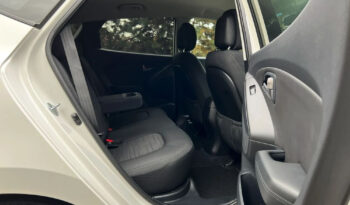 HYUNDAI ix35  | FWD (przód) | Manualna | 135 KM | Biały full