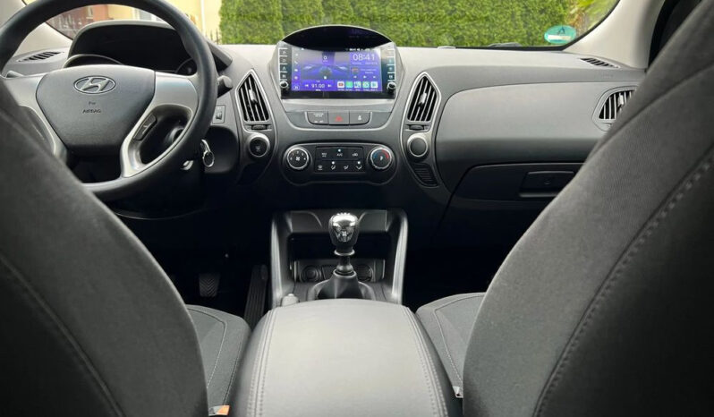 HYUNDAI ix35  | FWD (przód) | Manualna | 135 KM | Biały full