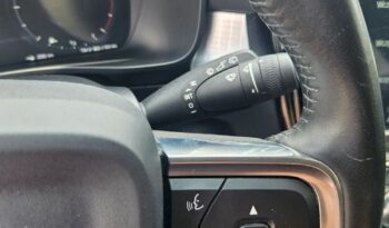 VOLVO XC 40 | FWD (przód) | Automatyczna | 149 KM | Czarny full