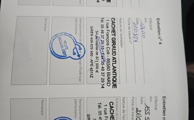 VOLVO XC 40 | FWD (przód) | Automatyczna | 149 KM | Czarny full