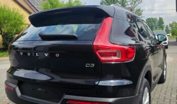 VOLVO XC 40 | FWD (przód) | Automatyczna | 149 KM | Czarny full