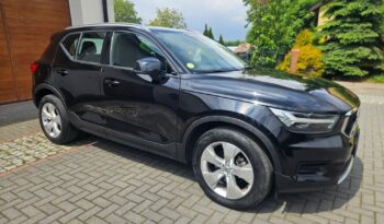 VOLVO XC 40 | FWD (przód) | Automatyczna | 149 KM | Czarny full